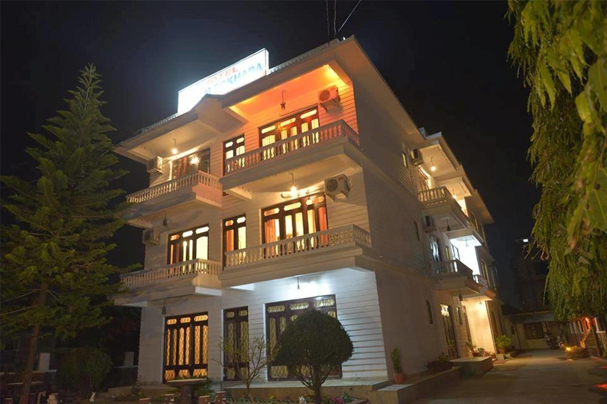 Hotel Dream Pokhara Buitenkant foto